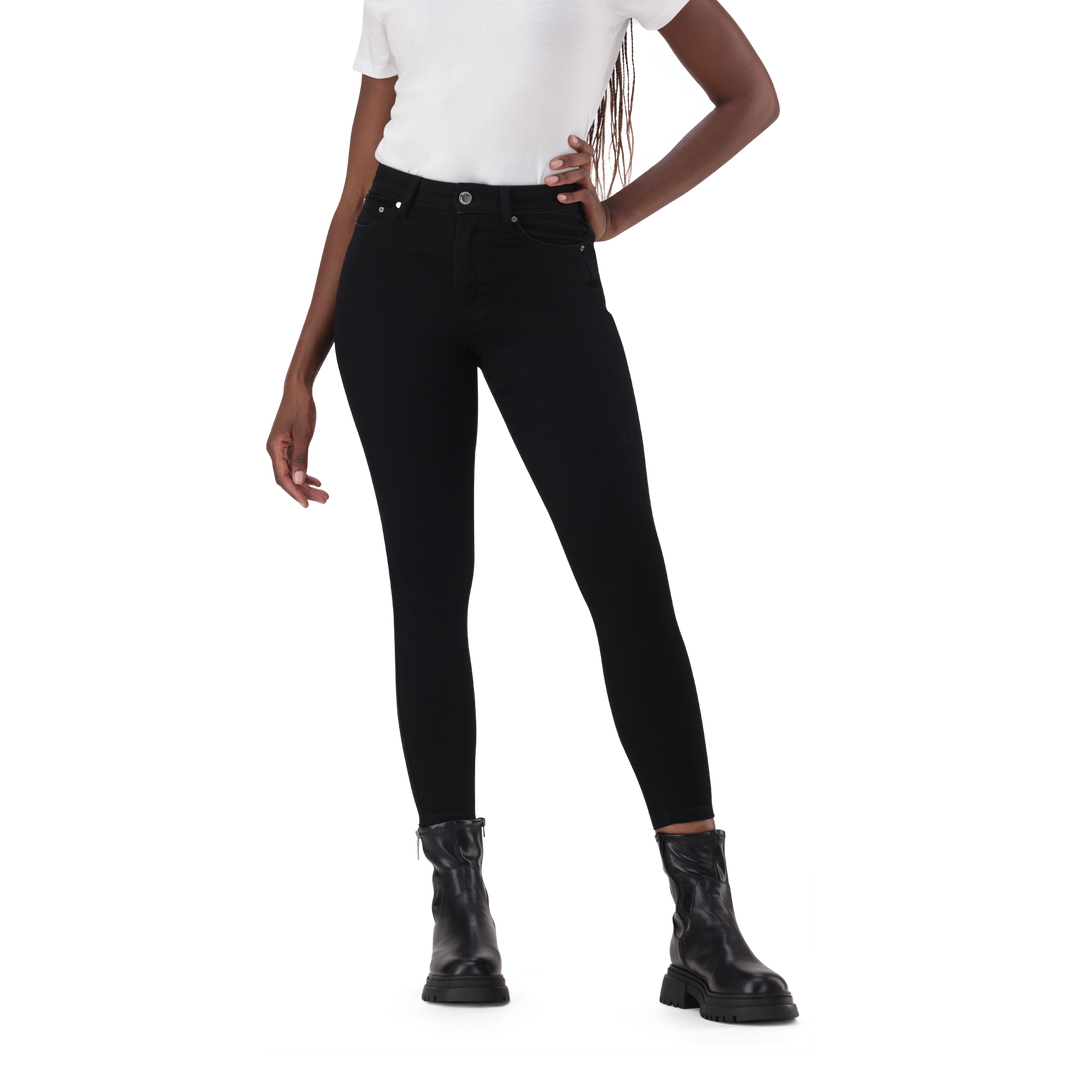 EVA CURVY BLACK SKINNY