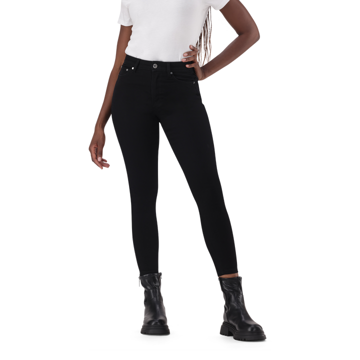 EVA CURVY BLACK SKINNY