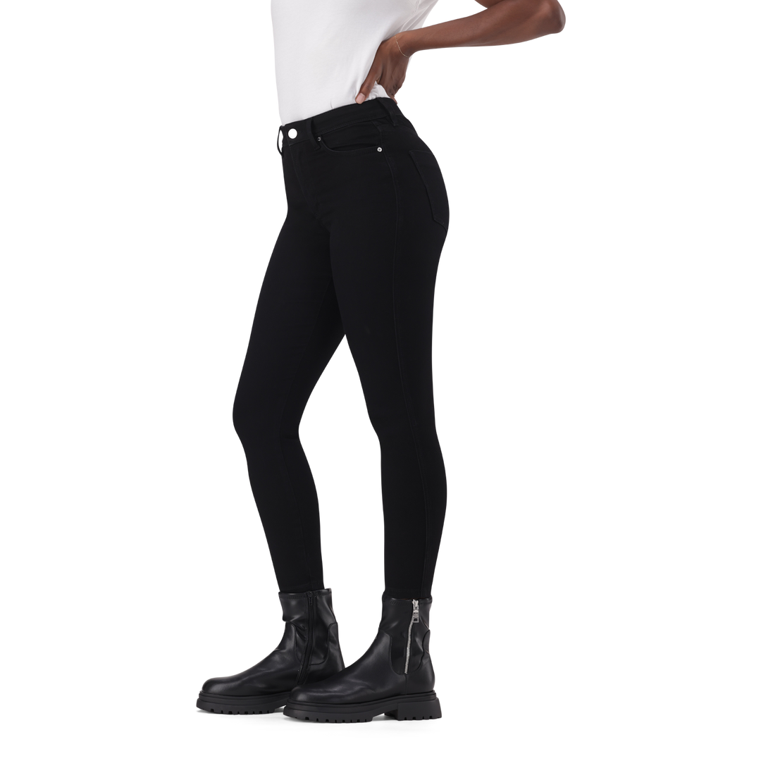 EVA CURVY BLACK SKINNY